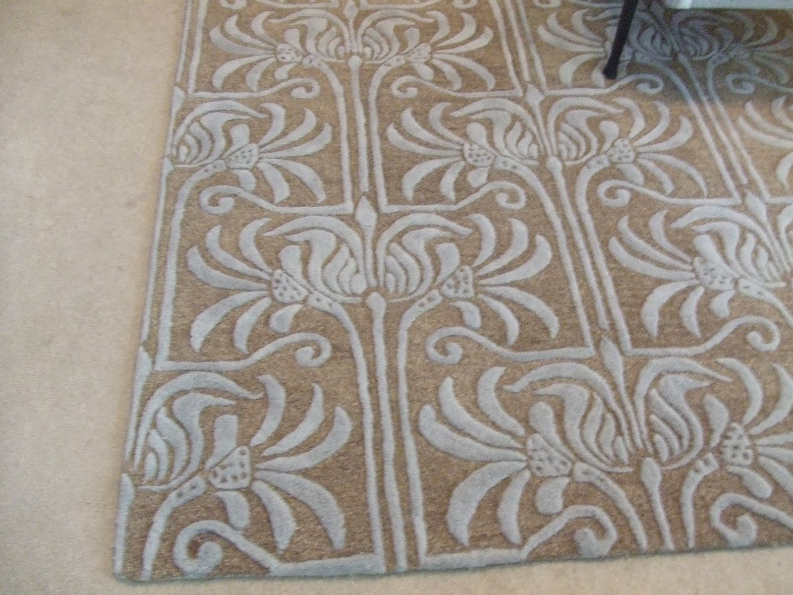 Memphis Modern Lotus Flower Rug